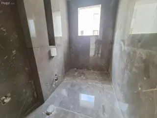 الصورة 2 من 11