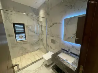 الصورة 1 من 9