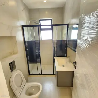 الصورة 8 من 12