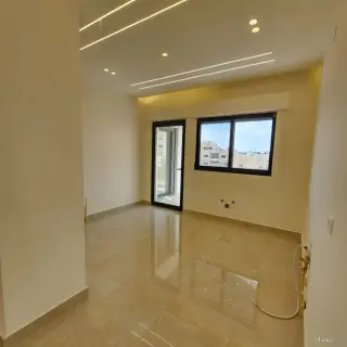 الصورة 4 من 12