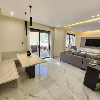 الصورة 12 من 12