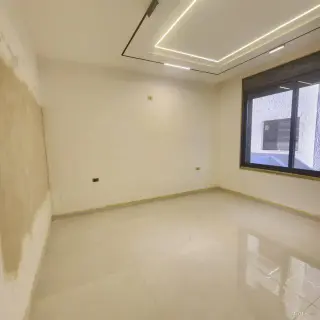 الصورة 2 من 9