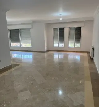 الصورة 1 من 12