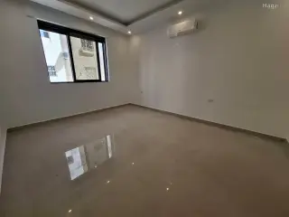 الصورة 1 من 8