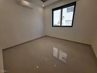 الصورة 3 من 8