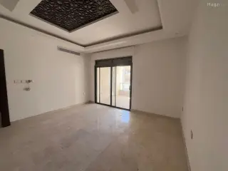 الصورة 9 من 11
