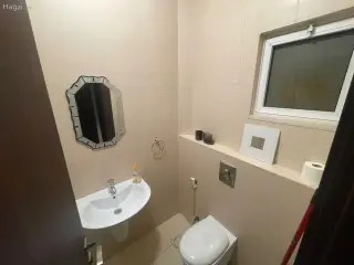 الصورة 1 من 9