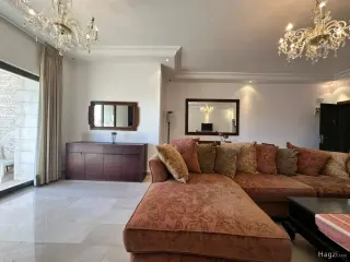 الصورة 2 من 8
