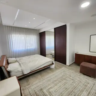 الصورة 7 من 12