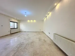 الصورة 12 من 12