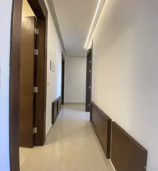 الصورة 11 من 12