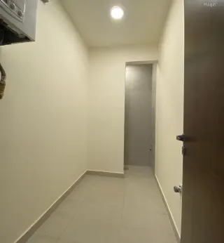 الصورة 12 من 12