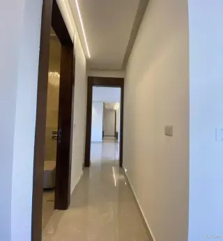 الصورة 6 من 12