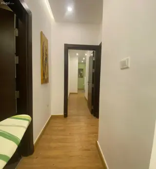 الصورة 9 من 12