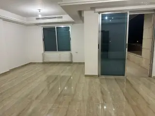 الصورة 1 من 12
