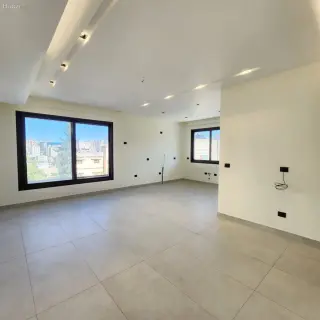 الصورة 12 من 12