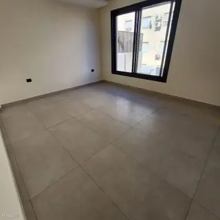الصورة 6 من 8