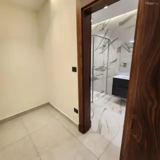 الصورة 7 من 12