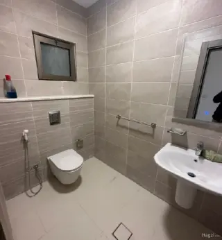 Photograph 2 of 6