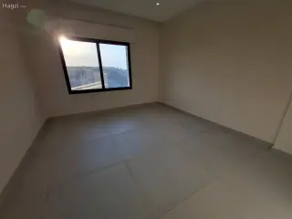 الصورة 6 من 12