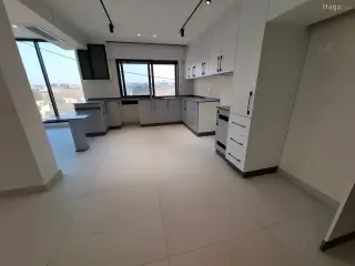 الصورة 11 من 12