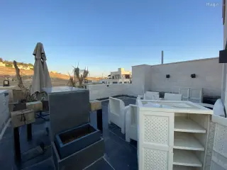 الصورة 6 من 12