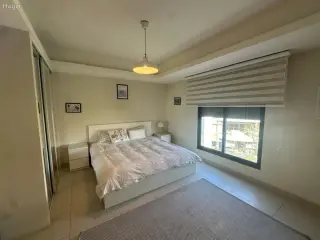 الصورة 5 من 9