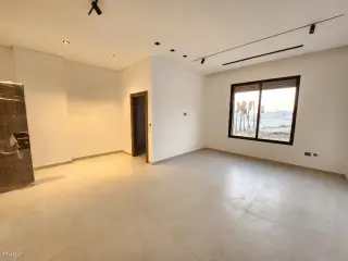 الصورة 11 من 12