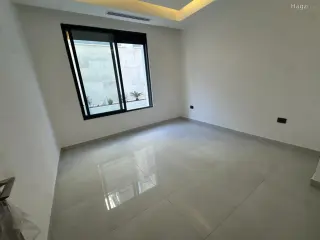 الصورة 5 من 12