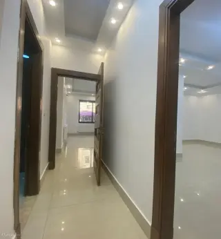 الصورة 5 من 12