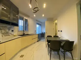 الصورة 4 من 12
