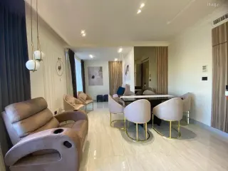 الصورة 12 من 12
