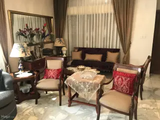 Photograph 4 of 12