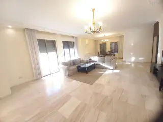 الصورة 1 من 12