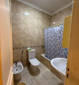 Photograph 9 of 12