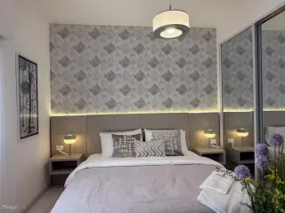 الصورة 10 من 12