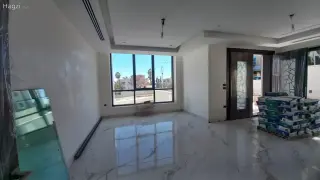 الصورة 2 من 10