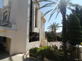 Photograph 9 of 12