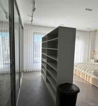 الصورة 11 من 12