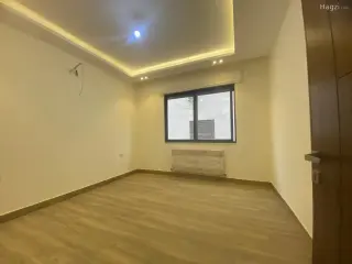 الصورة 10 من 12