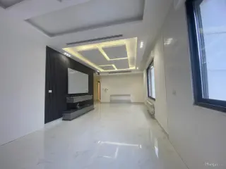 الصورة 12 من 12