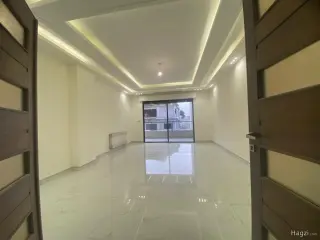 الصورة 2 من 12