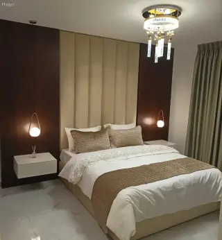 الصورة 10 من 12