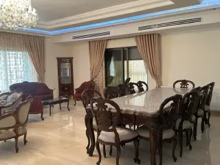 Photograph 2 of 12