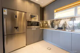الصورة 9 من 12