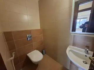 Photograph 2 of 12