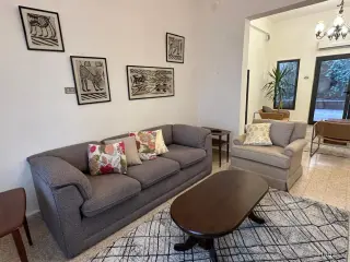 Photograph 9 of 12