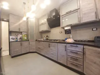الصورة 6 من 12