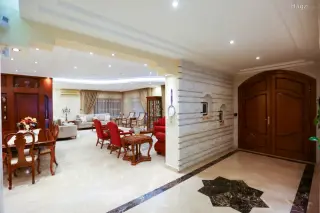 الصورة 6 من 12