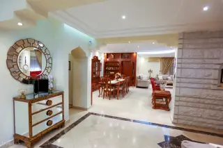 الصورة 5 من 12